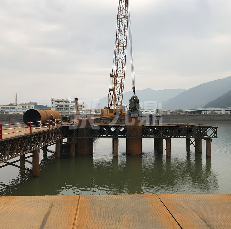   应急贝雷91香蕉APPIOS下载免费和固定贝雷91香蕉APPIOS下载免费具有构件少，重量轻，成本低的特点